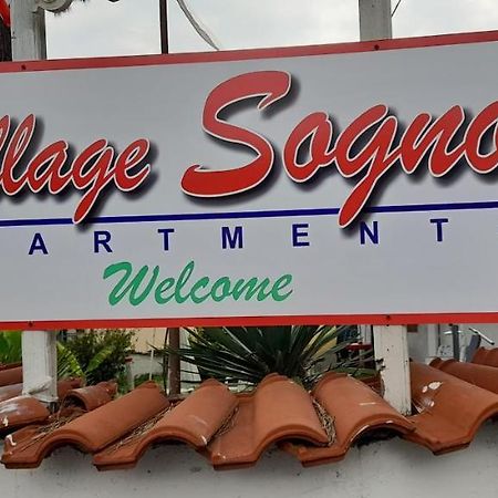 Sogno Vacanze Apartment Маса Екстериор снимка