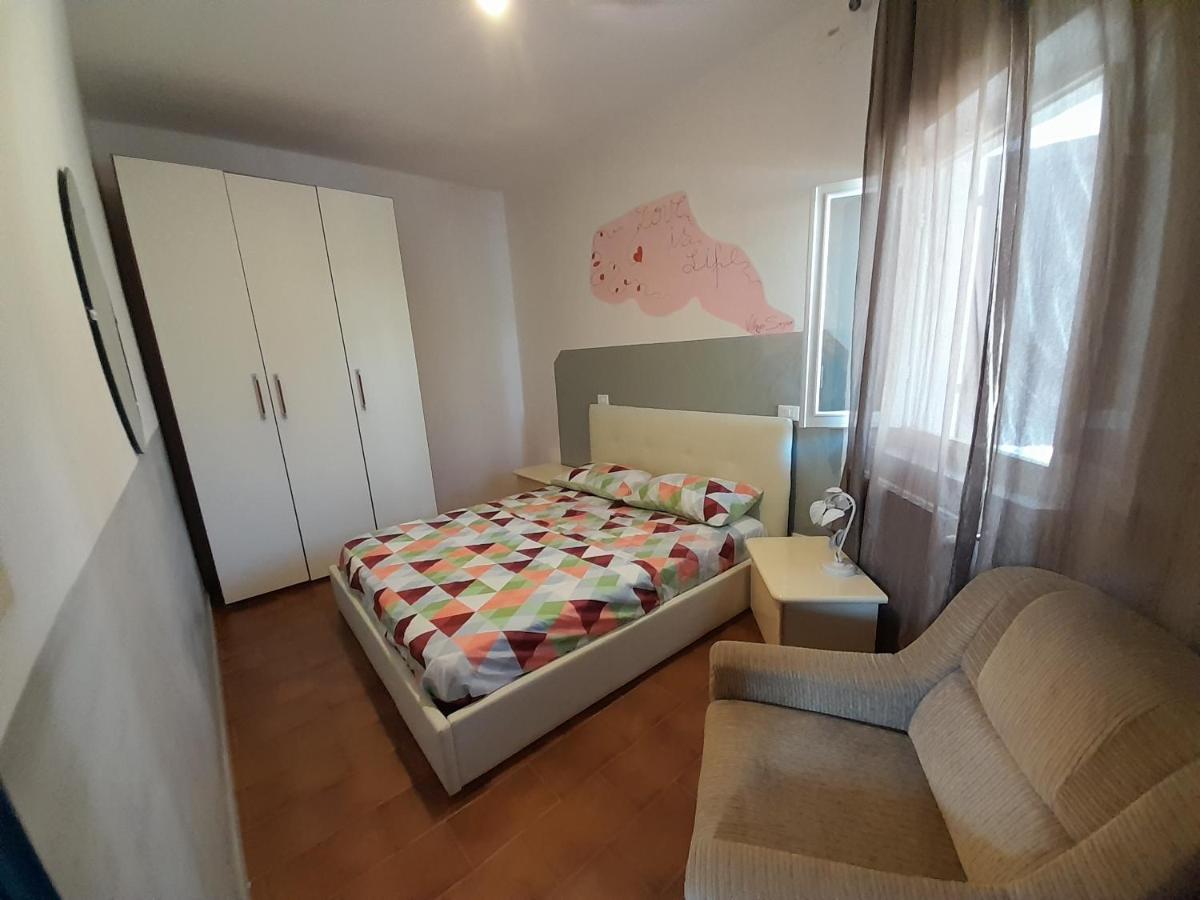 Sogno Vacanze Apartment Маса Екстериор снимка