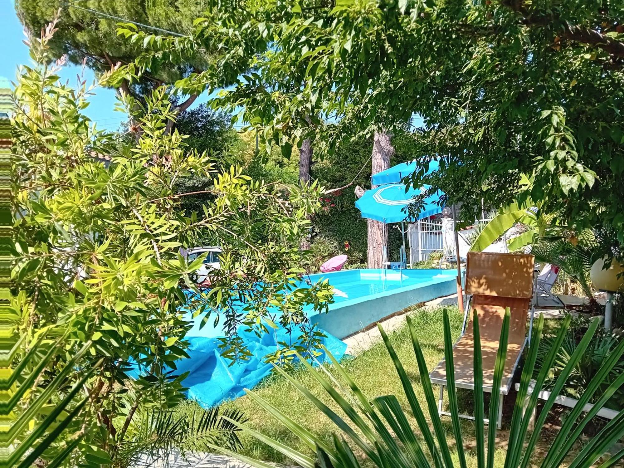 Sogno Vacanze Apartment Маса Екстериор снимка
