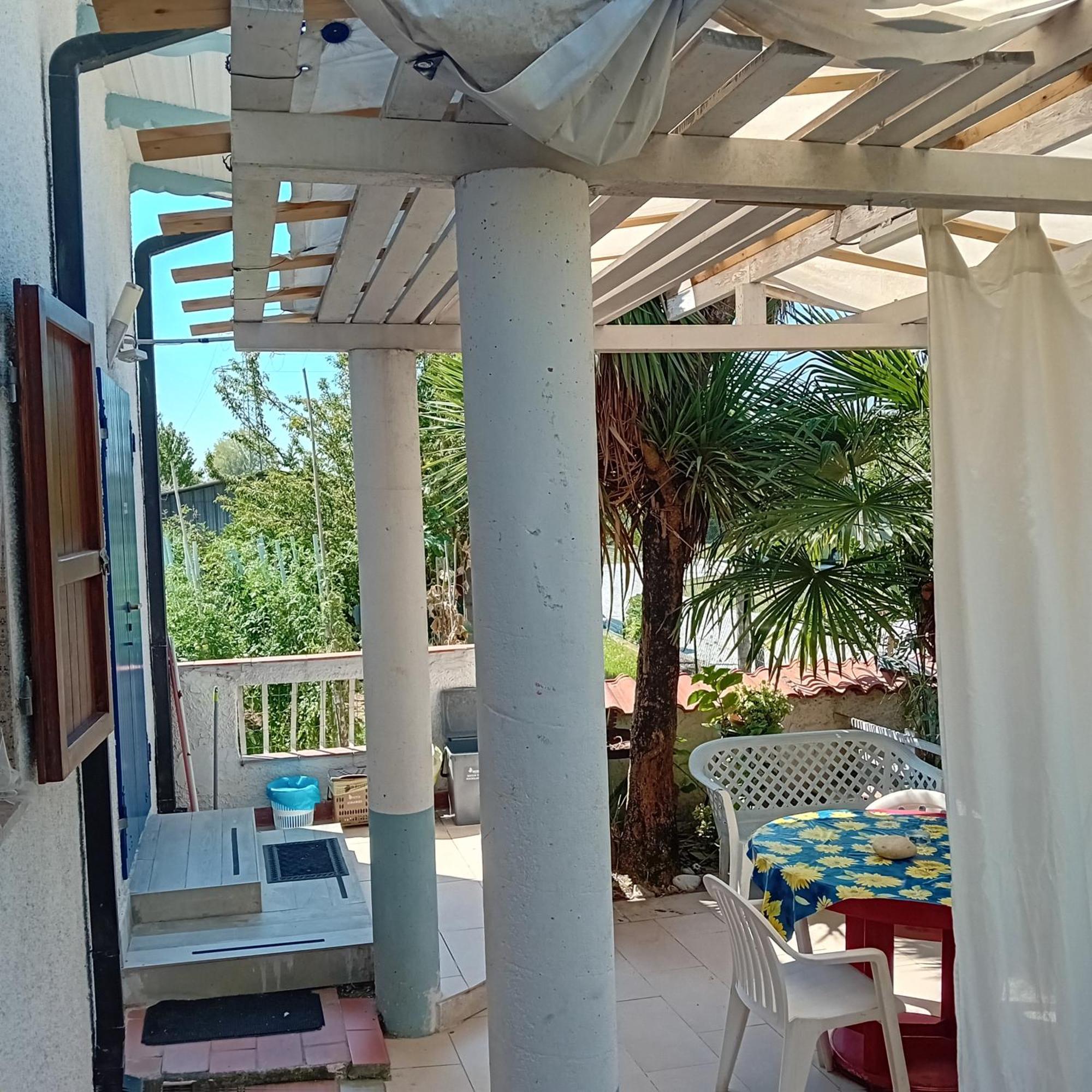 Sogno Vacanze Apartment Маса Екстериор снимка