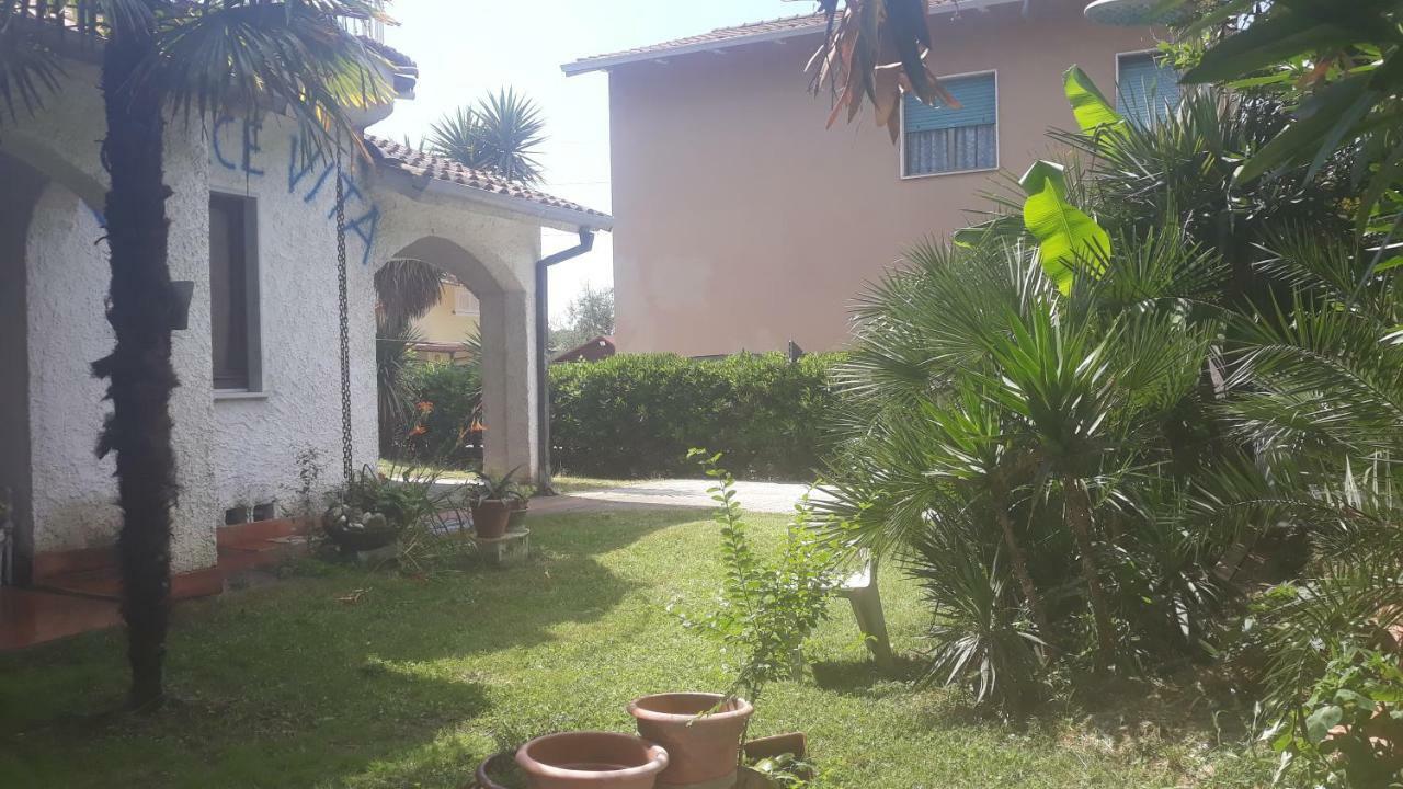 Sogno Vacanze Apartment Маса Екстериор снимка